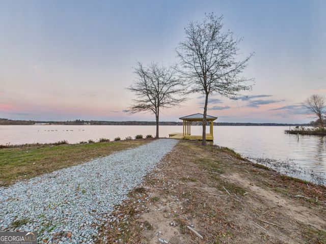 8294 Shelley Trail, Macon, GA 31220