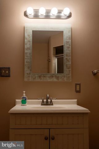 212 NEW AVE, Reisterstown, MD 21136