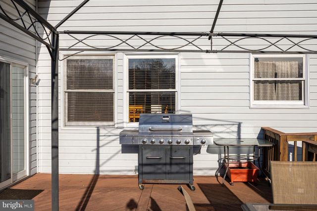 212 NEW AVE, Reisterstown, MD 21136