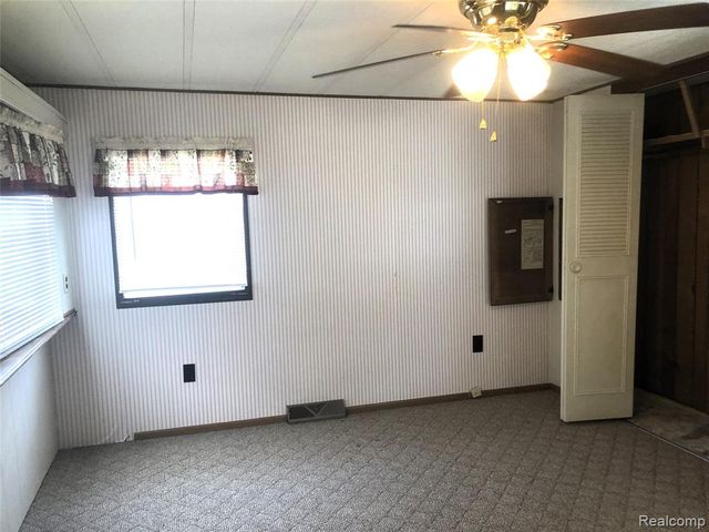 161 Spruce Drive, Jonesville, MI 49250