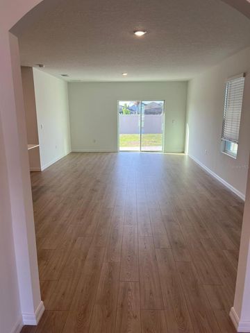 32460 N WEATHERED OAK DRIVE, Wesley Chapel, FL 33543