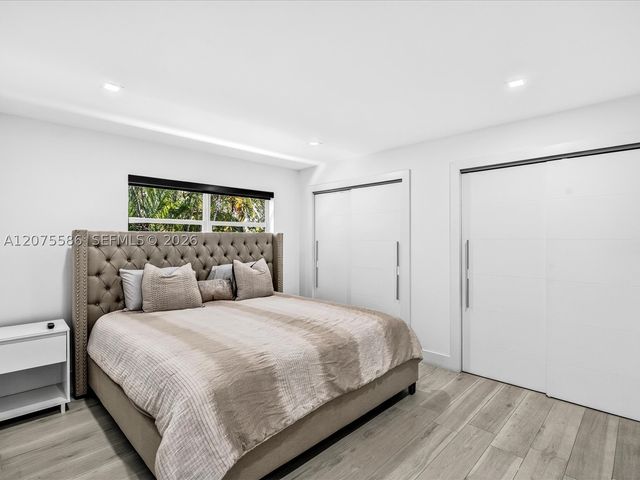 343 Centre Is, Golden Beach, FL 33160