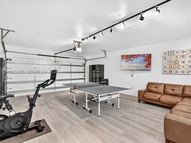 343 Centre Is, Golden Beach, FL 33160