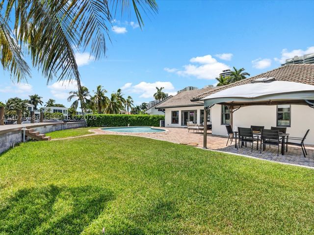 343 Centre Is, Golden Beach, FL 33160