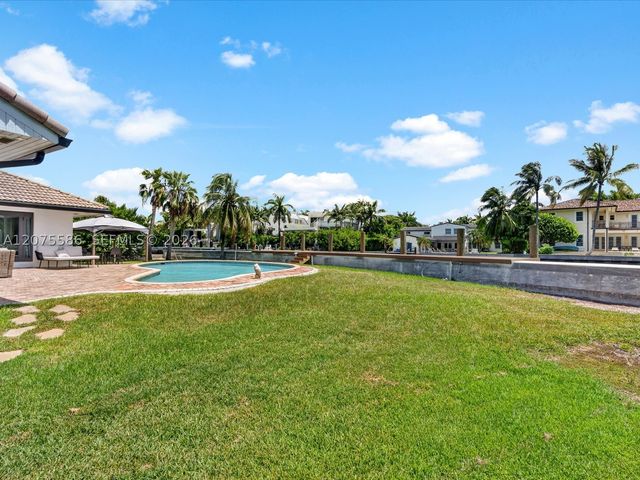 343 Centre Is, Golden Beach, FL 33160