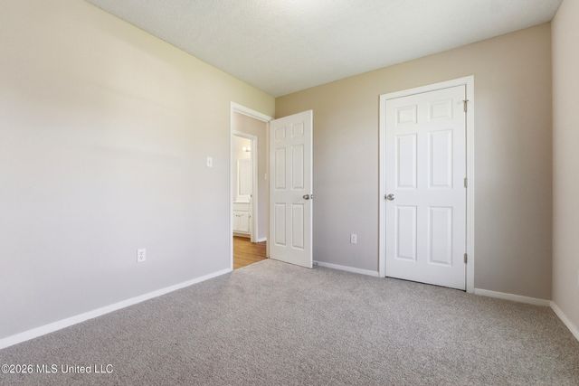 7446 Cliffwood Drive, Horn Lake, MS 38637