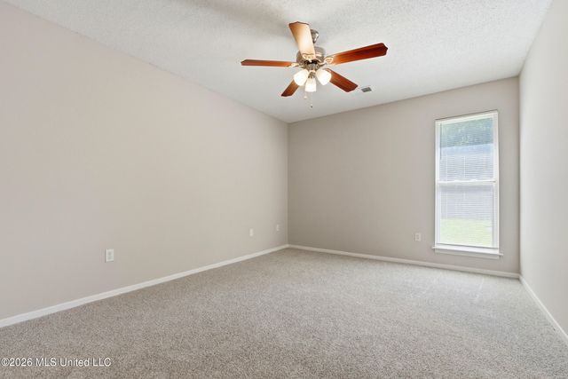 7446 Cliffwood Drive, Horn Lake, MS 38637