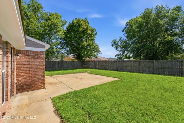 7446 Cliffwood Drive, Horn Lake, MS 38637