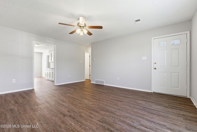 7446 Cliffwood Drive, Horn Lake, MS 38637