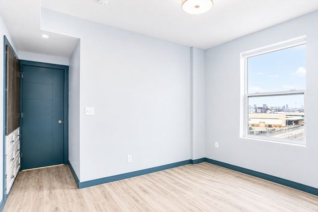 1258 Massachusetts Ave 404, Boston, MA 02125