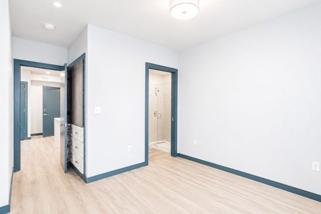 1258 Massachusetts Ave 404, Boston, MA 02125