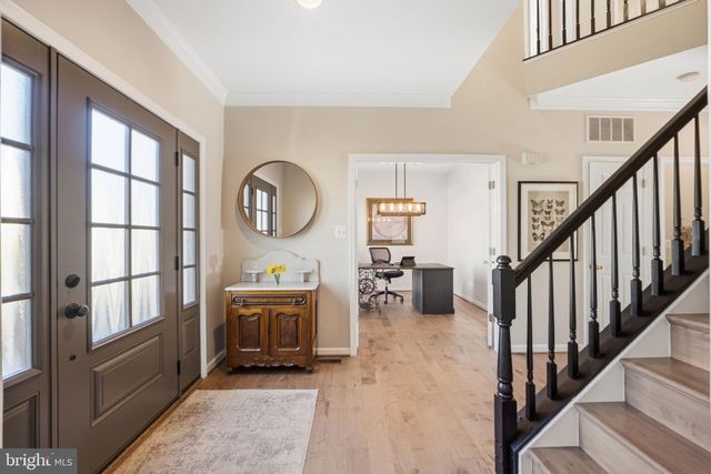 8151 CANCUN CT, Gainesville, VA 20155