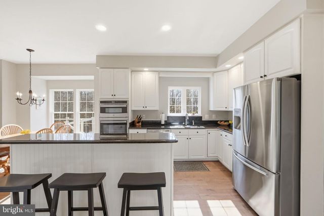 8151 CANCUN CT, Gainesville, VA 20155