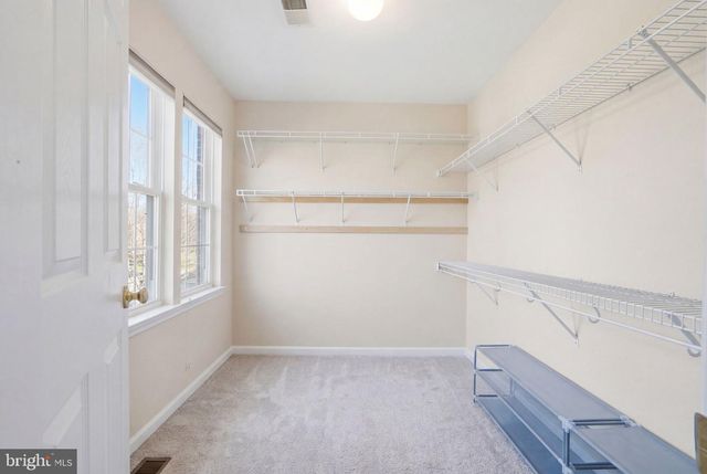 8151 CANCUN CT, Gainesville, VA 20155