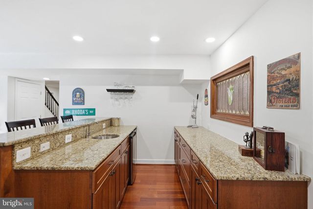 8151 CANCUN CT, Gainesville, VA 20155