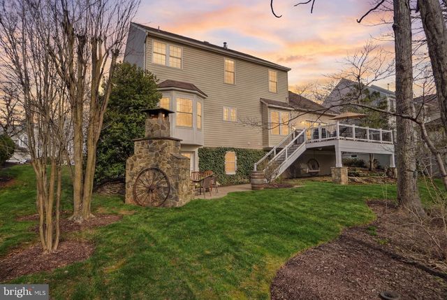 8151 CANCUN CT, Gainesville, VA 20155