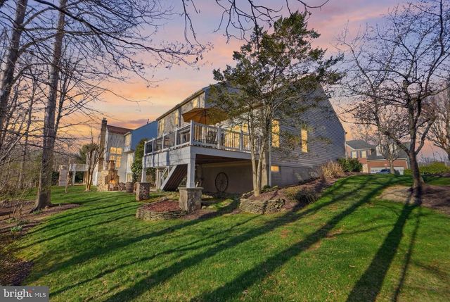 8151 CANCUN CT, Gainesville, VA 20155