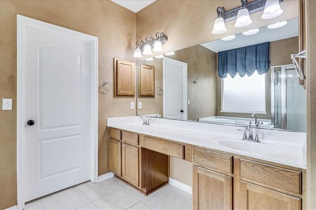6001 Saint Denis St, Corpus Christi, TX 78414