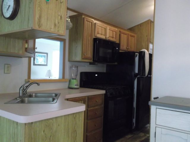 2221 Grass Lake Avenue 255, Lake, MI 48632