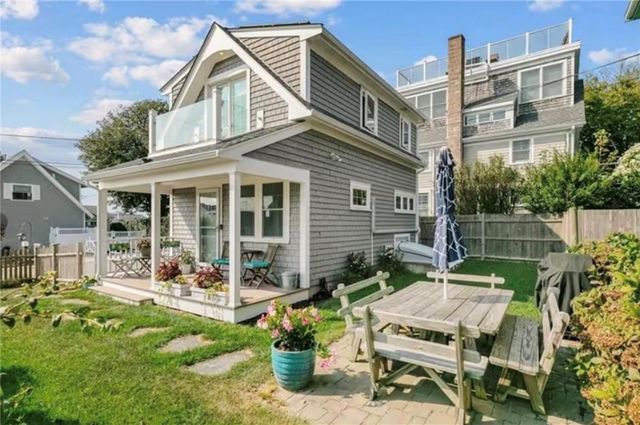 21 Warren Avenue 21, Middletown, RI 02842