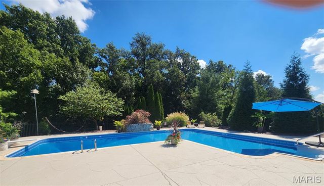 249 Dardenne Farms Drive, St Charles, MO 63304