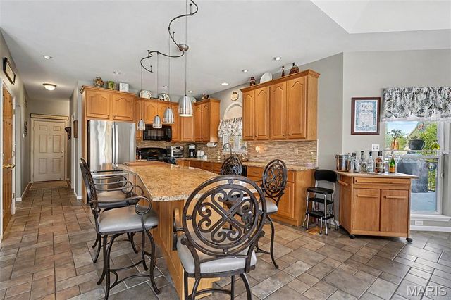 249 Dardenne Farms Drive, St Charles, MO 63304