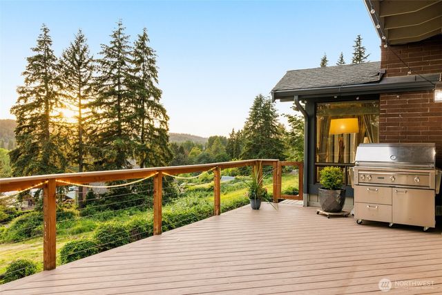 13244 Woodinville-Redmond Road NE, Redmond, WA 98052