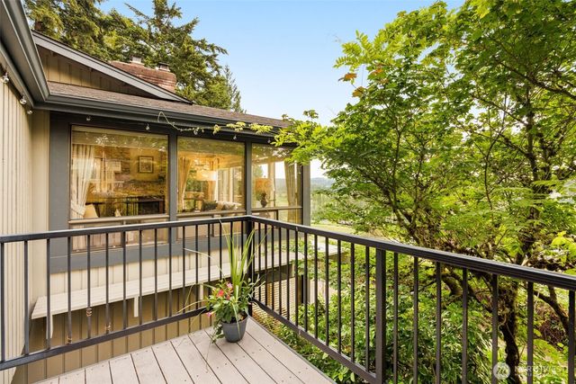 13244 Woodinville-Redmond Road NE, Redmond, WA 98052