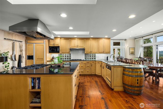 13244 Woodinville-Redmond Road NE, Redmond, WA 98052