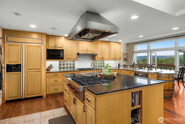 13244 Woodinville-Redmond Road NE, Redmond, WA 98052