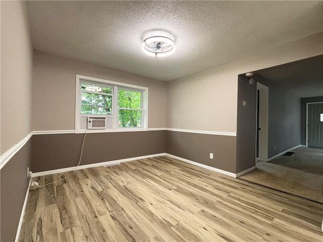 128 W Stout Street, Rice Lake, WI 54868