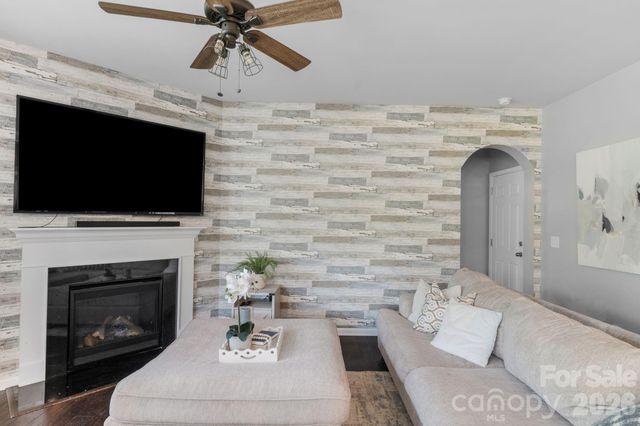 5000 Lily Pond Circle, Waxhaw, NC 28173