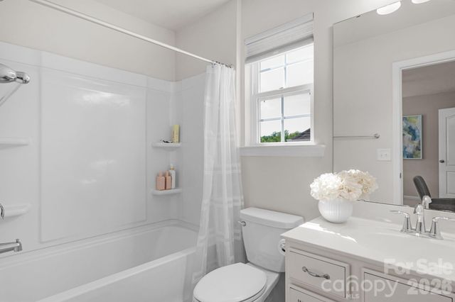 5000 Lily Pond Circle, Waxhaw, NC 28173