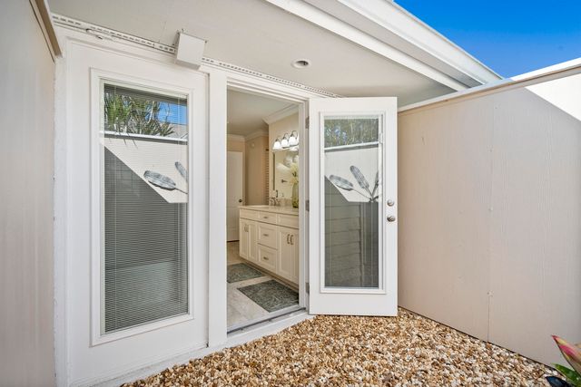 5143 SE Club Way, Stuart, FL 34997