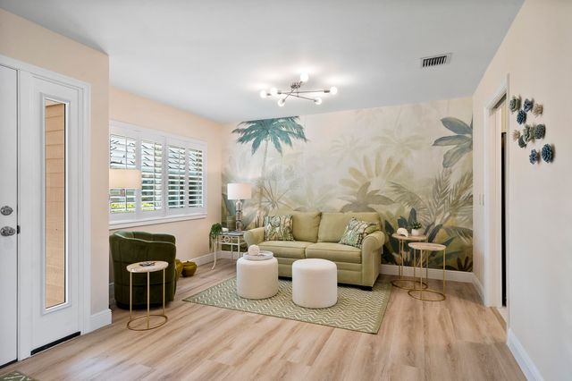 5143 SE Club Way, Stuart, FL 34997