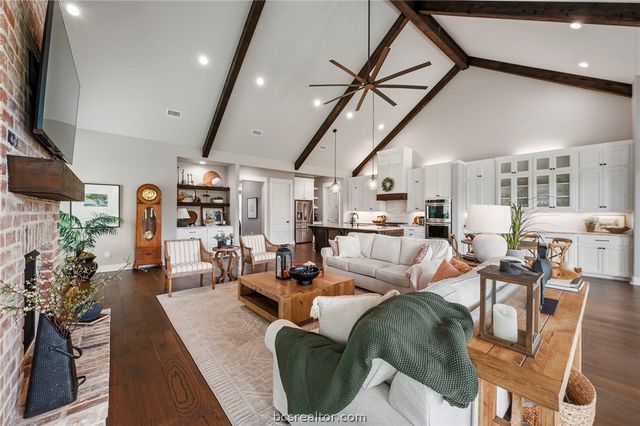 4816 Crystal Ridge Lane, College Station, TX 77845