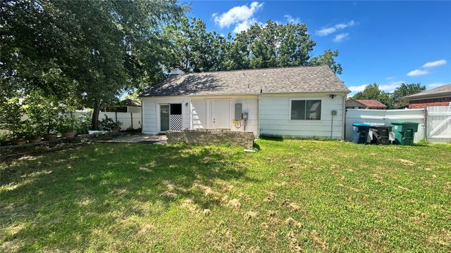 3904 Manzinita Street, Fort Worth, TX 76137