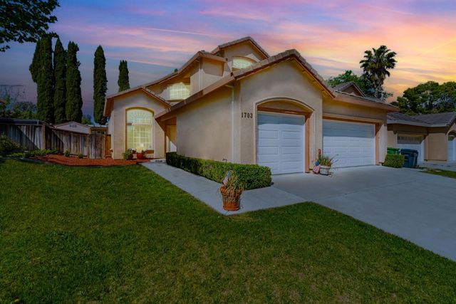 1703 Egret Dr, Tracy, CA 95376