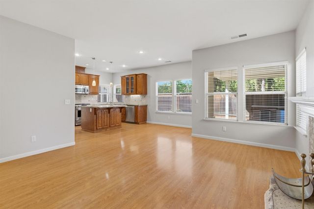 1703 Egret Dr, Tracy, CA 95376