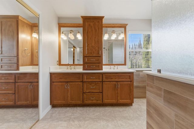 1703 Egret Dr, Tracy, CA 95376