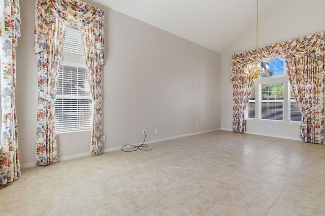 1703 Egret Dr, Tracy, CA 95376