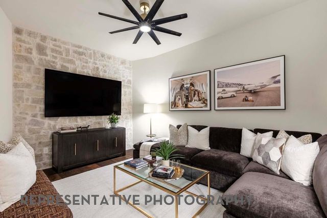 941 Hilltop View Lane, League City, TX 77546