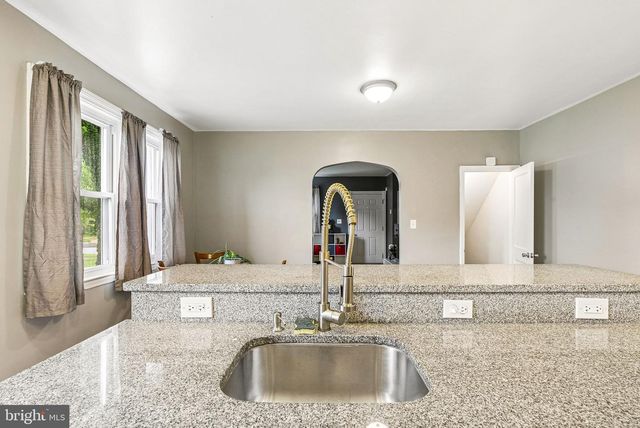 4601 SUNBROOK AVE, Baltimore, MD 21206