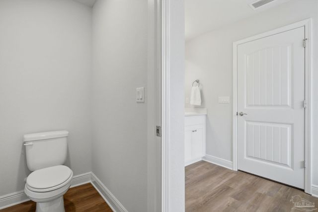 6499 Benelli Dr, Milton, FL 32570