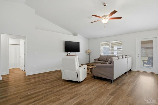 6499 Benelli Dr, Milton, FL 32570