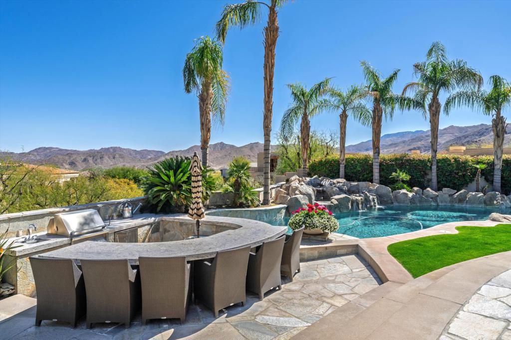 101 Netas Court, Palm Desert, CA 92260