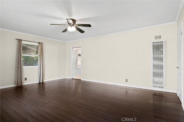 17806 Erwin St, Encino, CA 91316