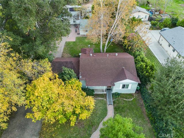 17806 Erwin St, Encino, CA 91316
