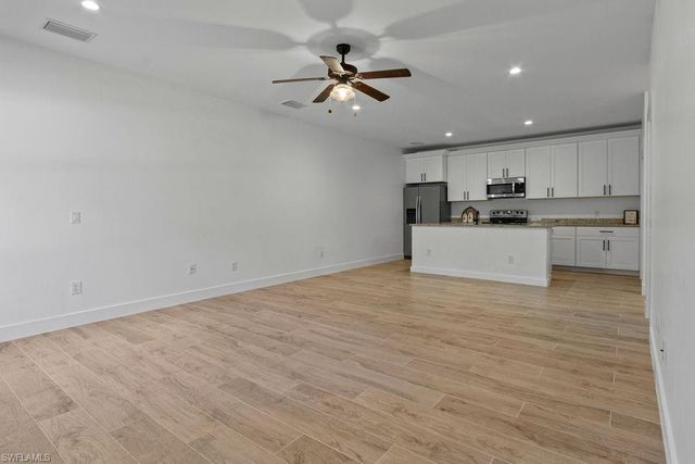 2008 Robert AVE, Alva, FL 33920