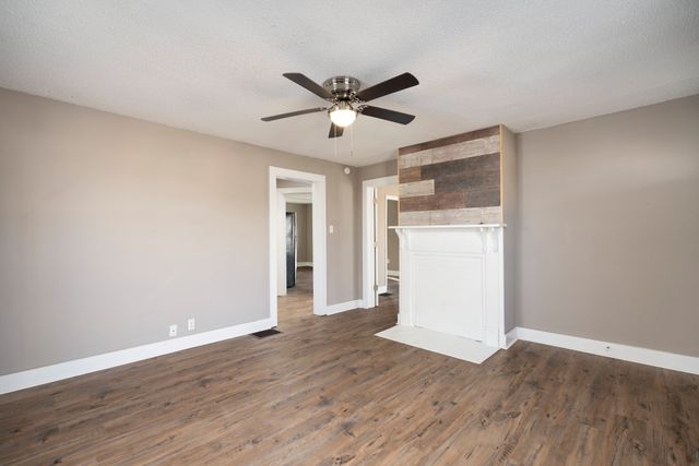 1012 Coulter St, Clarksville, TN 37040